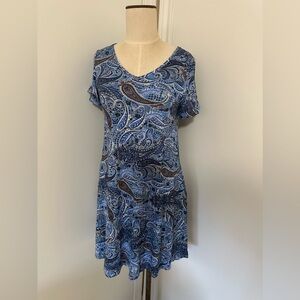 Small blue, grey & white paisley pullover knit dress with side pockets. NWT